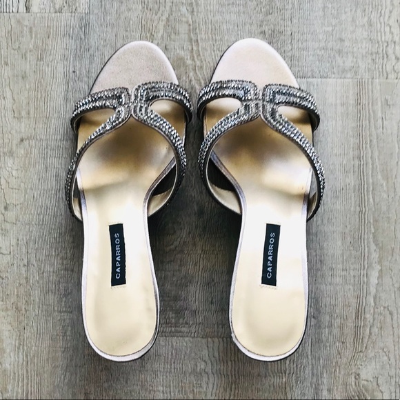 ๐New NWT Caparros Rhinestones ~ 2inches Heeled Sandals Summer Time Lightweight - Picture 9 of 10